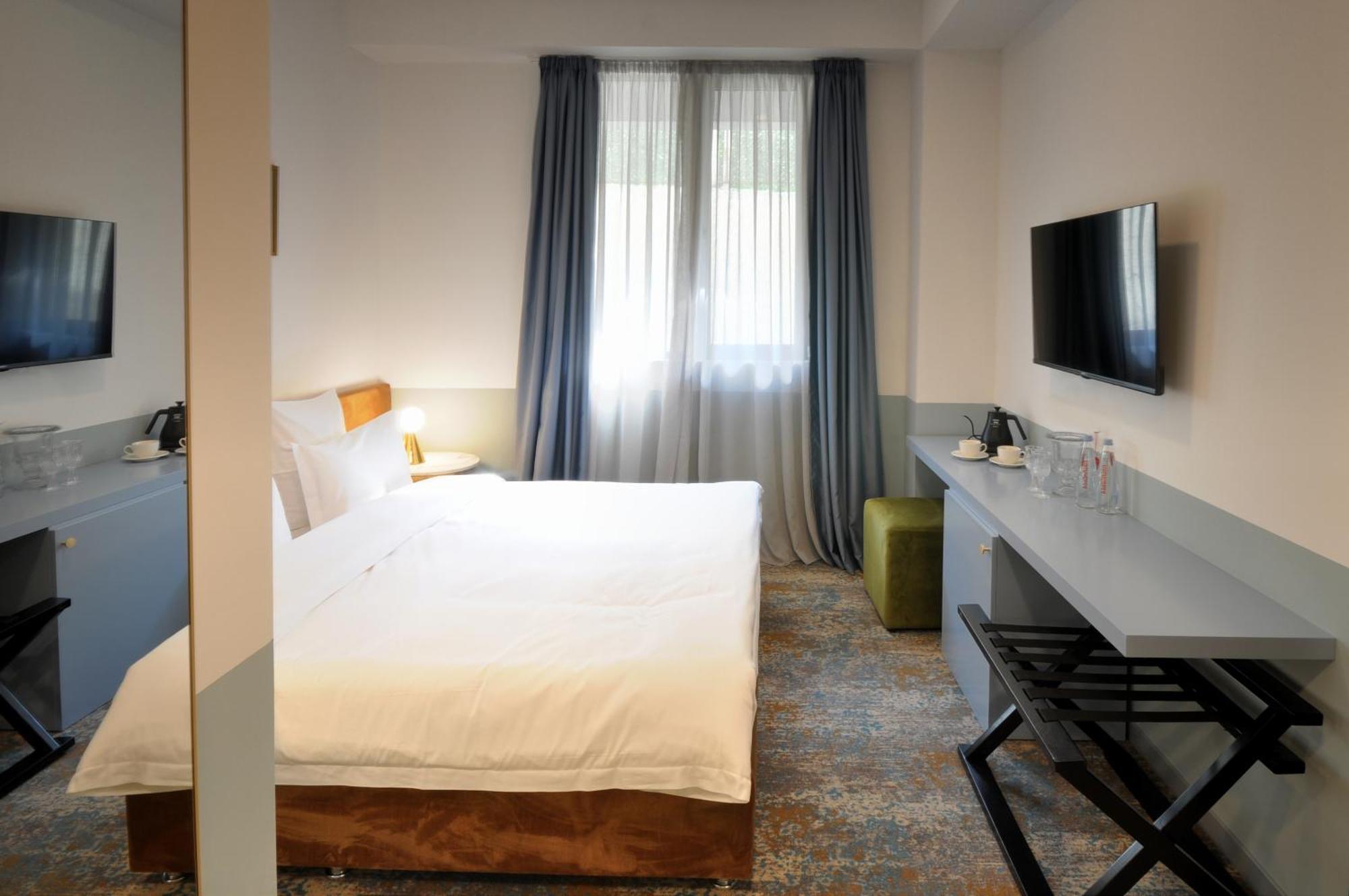 Castor & Pollux Hotel Tbilisi Zewnętrze zdjęcie