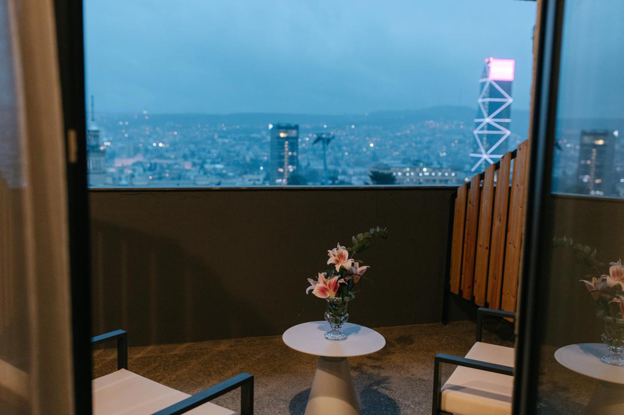 Castor & Pollux Hotel Tbilisi Zewnętrze zdjęcie