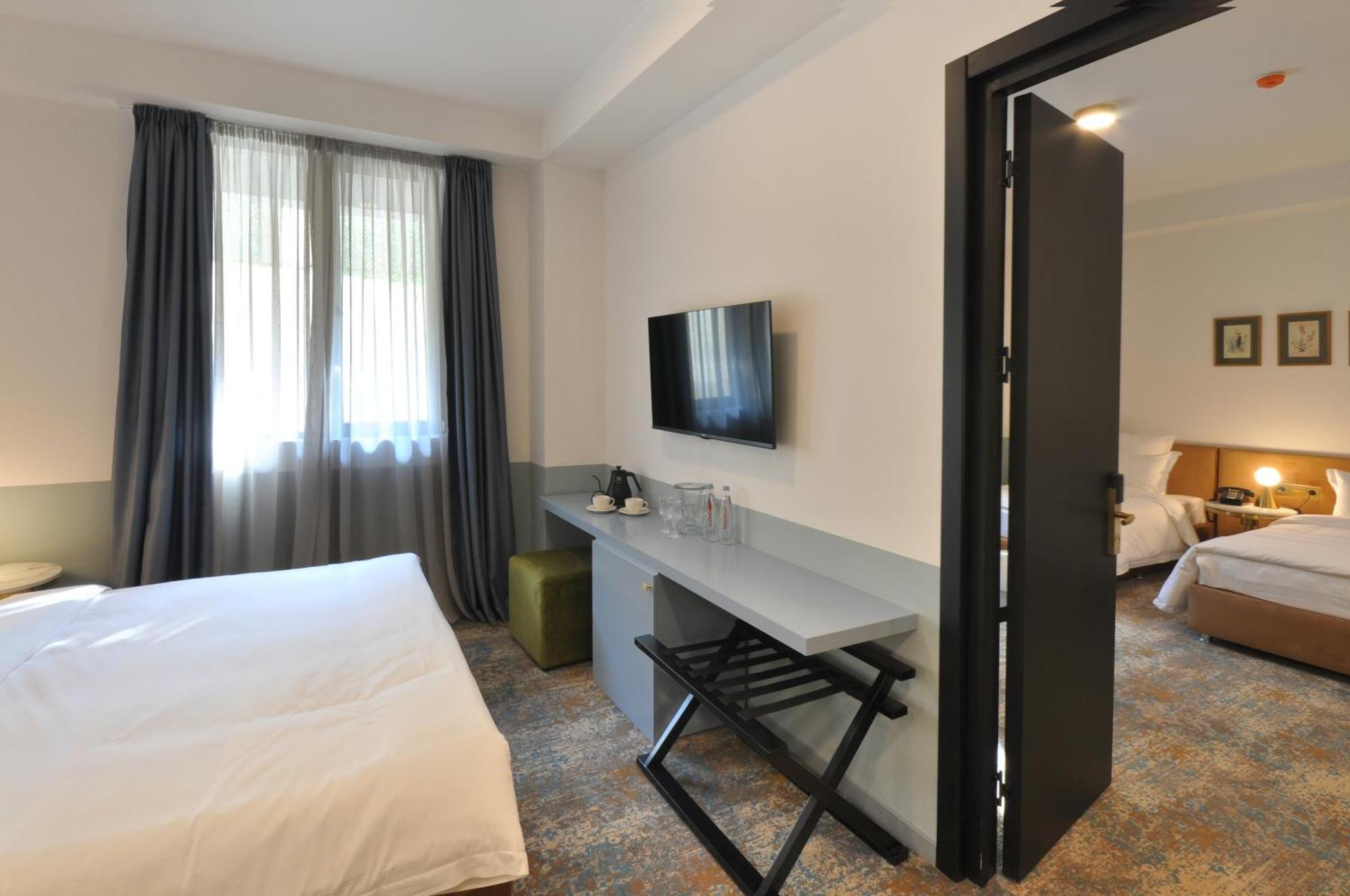 Castor & Pollux Hotel Tbilisi Zewnętrze zdjęcie